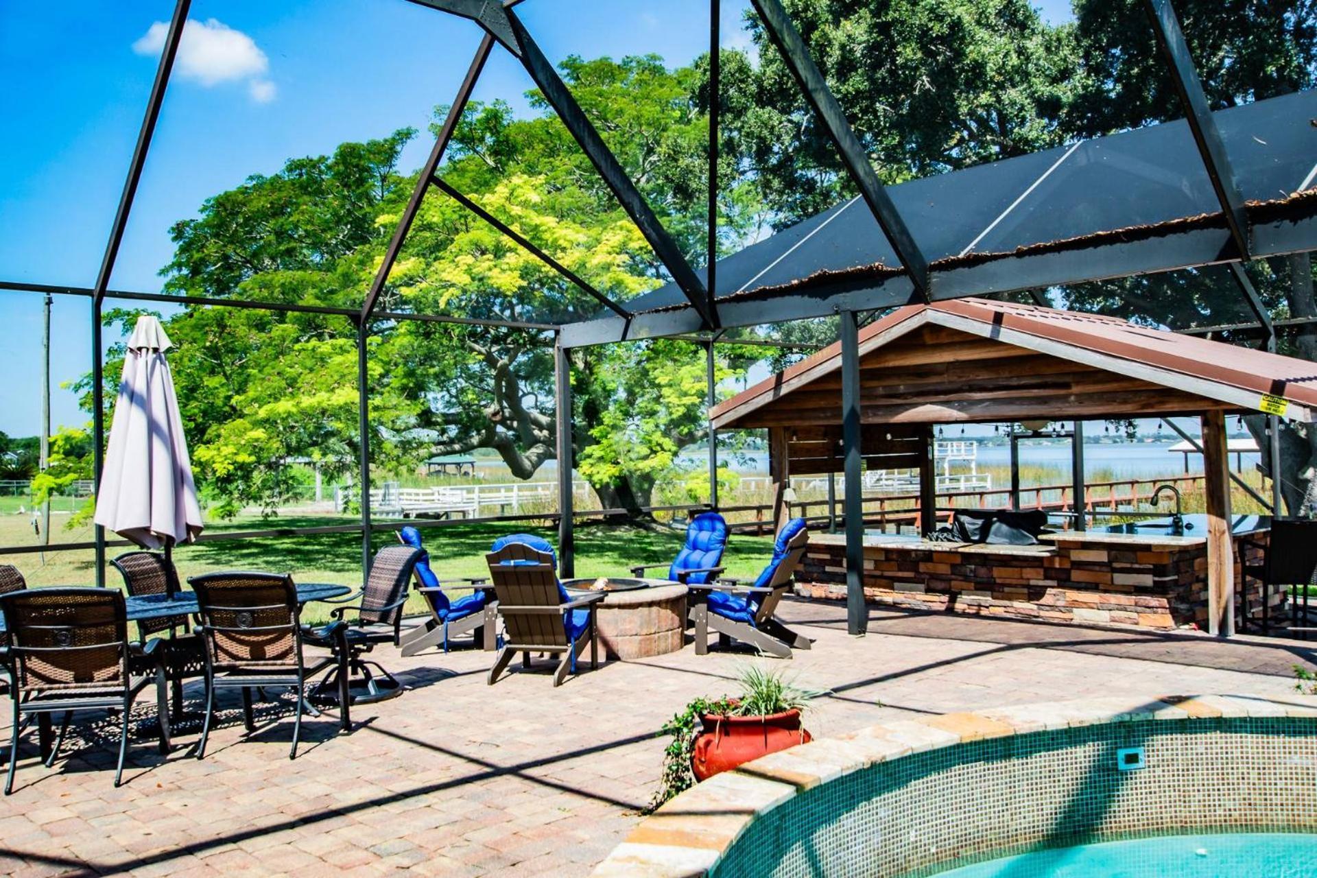 Villa Lake Hamilton III Pool And Backyard Oasis With Kayaks Lake Access Theater à Winter Haven Extérieur photo